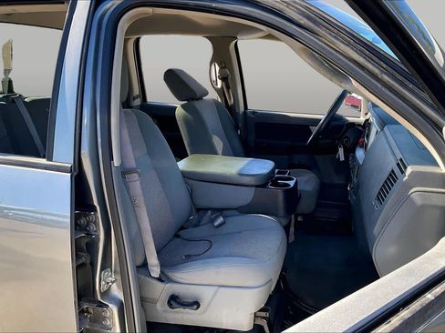 Used 2007 Dodge Ram 1500 Truck SLT RWD image 8