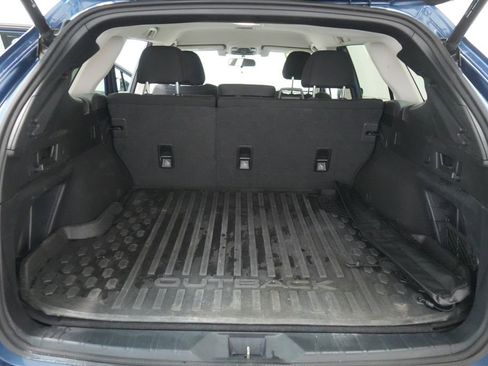 Used 2022 Subaru Outback Premium image 21