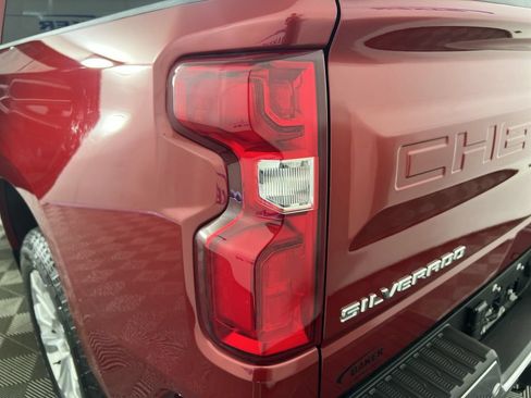 Used 2023 Chevrolet Silverado 1500 LTZ w/ LTZ Premium Package AWD/4WD image 36