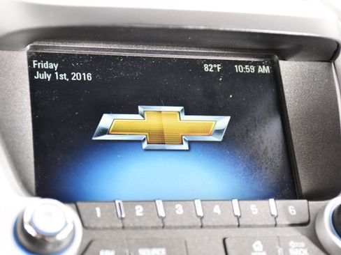 Used 2017 Chevrolet Equinox LS FWD image 26