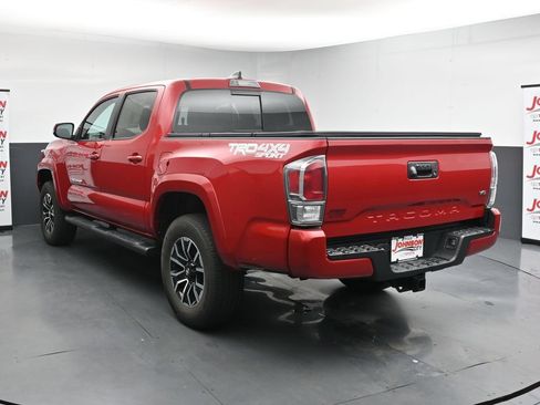 Used 2023 Toyota Tacoma TRD Sport AWD/4WD image 6