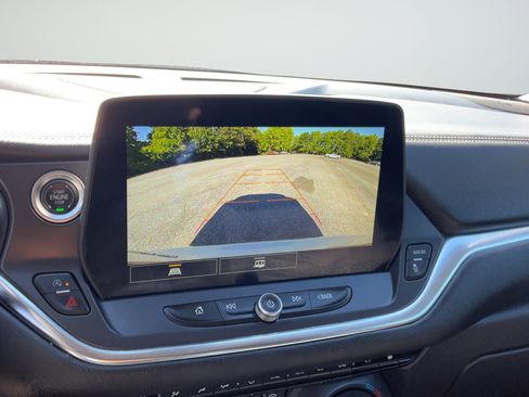 Certified 2025 Chevrolet Blazer LT AWD/4WD image 17