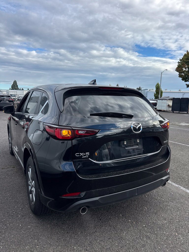 Used 2025 MAZDA CX-5 AWD 2.5 S w/ Preferred Package image 3