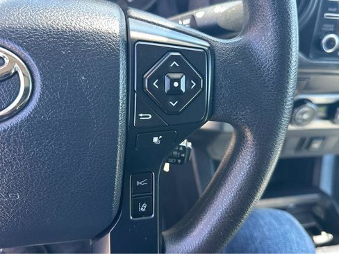 Used 2020 Toyota Tacoma SR RWD image 23