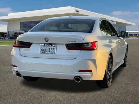 Used 2025 BMW 330i 330i w/ Premium Package image 6