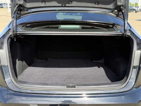 Used 2023 Toyota Corolla LE image 28