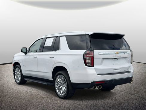Used 2023 Chevrolet Tahoe Premier w/ Premium Package AWD/4WD image 4