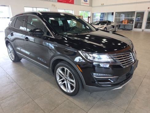 Used 2017 Lincoln MKC Reserve AWD/4WD image 5