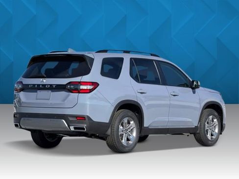 New 2026 Honda Pilot EX-L image 5