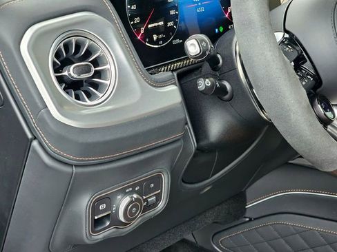Certified 2025 Mercedes-Benz G 63 AMG 4MATIC image 21
