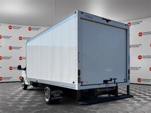 New 2025 GMC Savana 3500 Extended w/ Power Convenience Package image 3