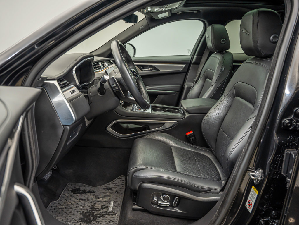 Used 2021 Jaguar F-PACE S AWD/4WD image 30