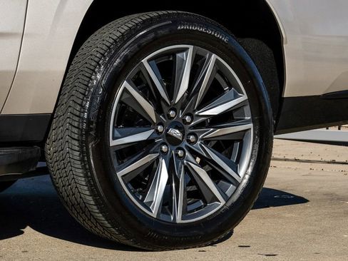 Used 2021 Cadillac Escalade ESV Sport image 59