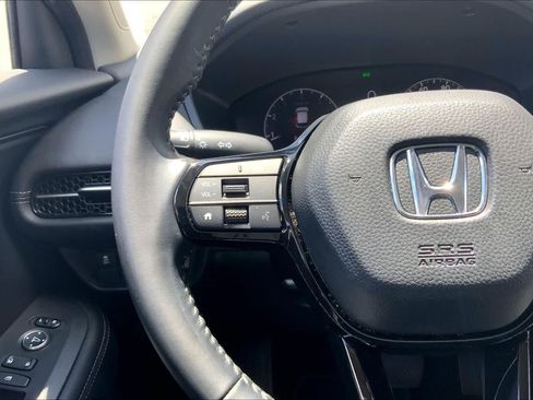 Used 2025 Honda HR-V EX-L image 24