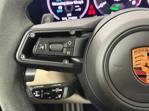 New 2026 Porsche 911 Carrera 4 GTS image 21