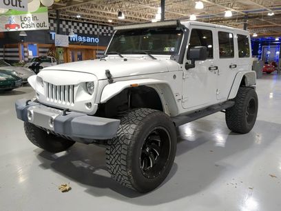 Used 2017 Jeep Wrangler Unlimited Sahara w/ Connectivity Group