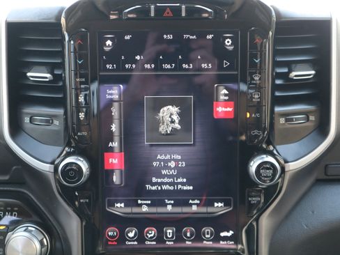 Used 2021 RAM 1500 Laramie image 18