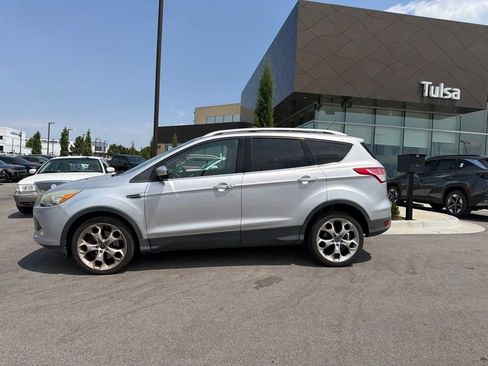 Used 2013 Ford Escape Titanium FWD image 1