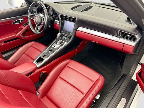 Used 2019 Porsche 911 Carrera S RWD image 16