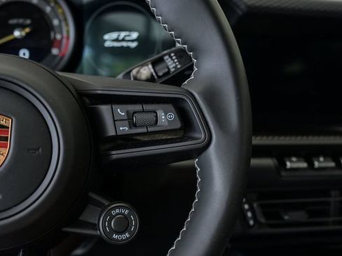 Used 2022 Porsche 911 GT3 RWD image 45