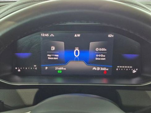 Used 2025 Volkswagen Jetta Sport FWD image 11