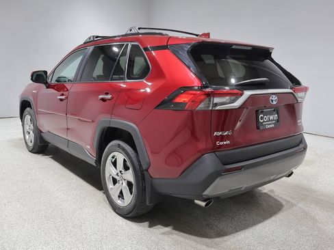 Used 2021 Toyota RAV4 Limited AWD/4WD image 5