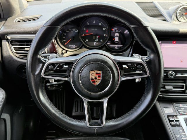 Used 2020 Porsche Macan AWD/4WD image 11