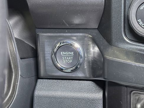 New 2026 Ford F350 Lariat w/ Black Appearance Package image 28