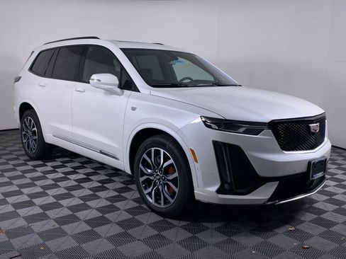 New 2025 Cadillac XT6 Sport w/ Technology Package AWD/4WD image 21
