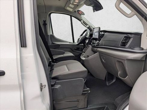 Used 2024 Ford Transit 350 XLT image 21