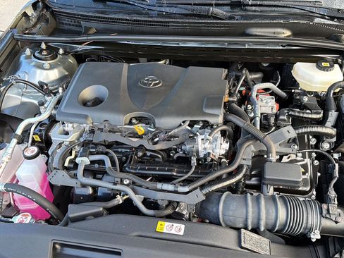 Certified 2025 Toyota Camry SE FWD image 33