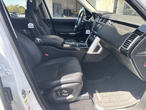 Used 2016 Land Rover Range Rover Supercharged AWD/4WD image 13