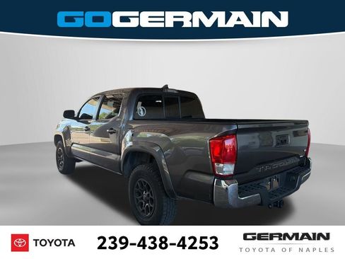 Used 2017 Toyota Tacoma SR5 w/ Tow Package image 10