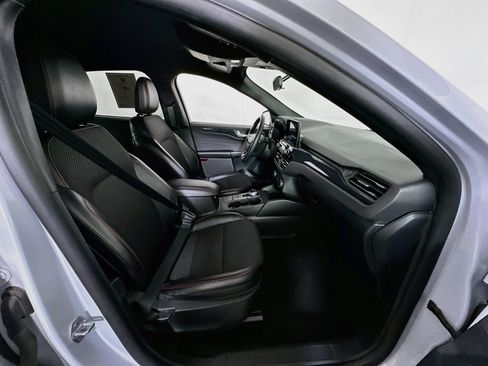Used 2025 Ford Escape ST-Line FWD image 31