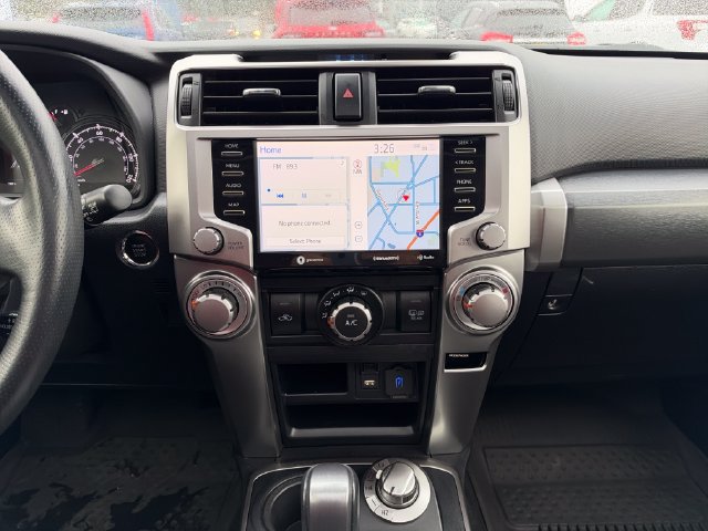 Used 2022 Toyota 4Runner SR5 Premium w/ Moonroof Package AWD/4WD image 18