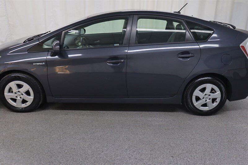 Used 2010 Toyota Prius Two FWD image 4