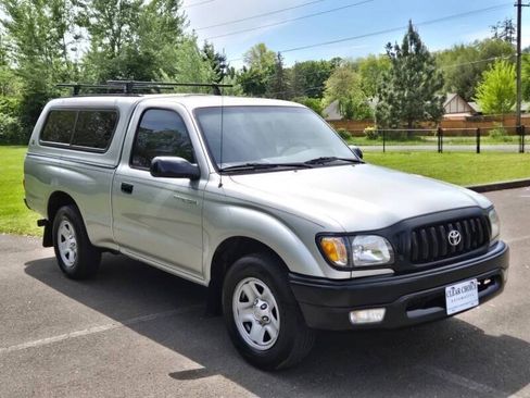 Used 2002 Toyota Tacoma 2WD Regular Cab w/ Enhancement Pkg image 10