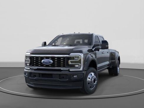 New 2026 Ford F450 Platinum image 2