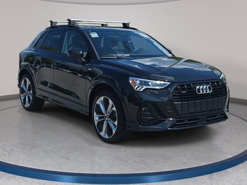 Used 2021 Audi Q3 2.0T Premium Plus AWD/4WD image 3
