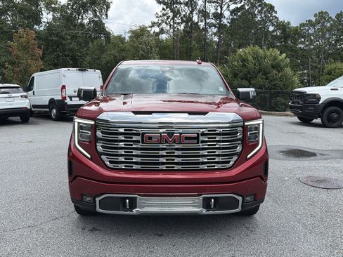 Used 2023 GMC Sierra 1500 Denali RWD image 2