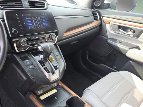 Used 2022 Honda CR-V Touring image 17