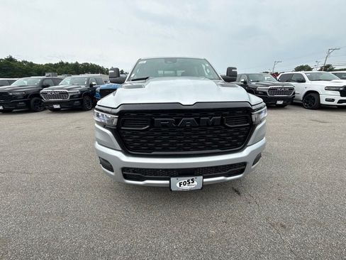 New 2026 RAM 1500 Big Horn AWD/4WD image 8
