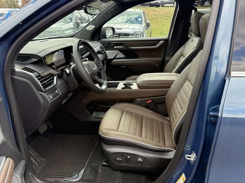 New 2026 GMC Acadia Denali Ultimate image 10