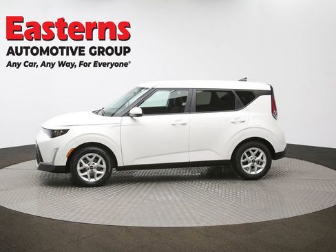Used 2024 Kia Soul LX w/ Option Group 015 image 58