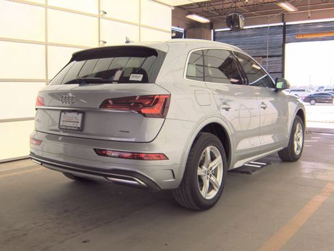 Used 2023 Audi Q5 2.0T Premium image 11