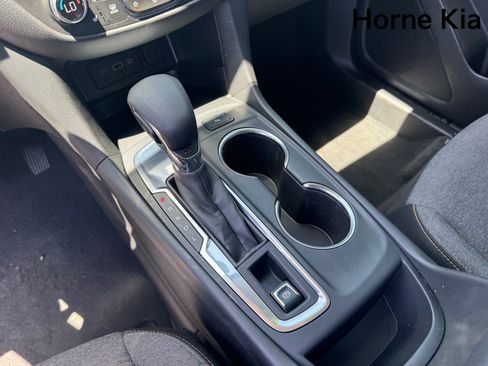 Used 2024 Chevrolet Equinox LT FWD image 23
