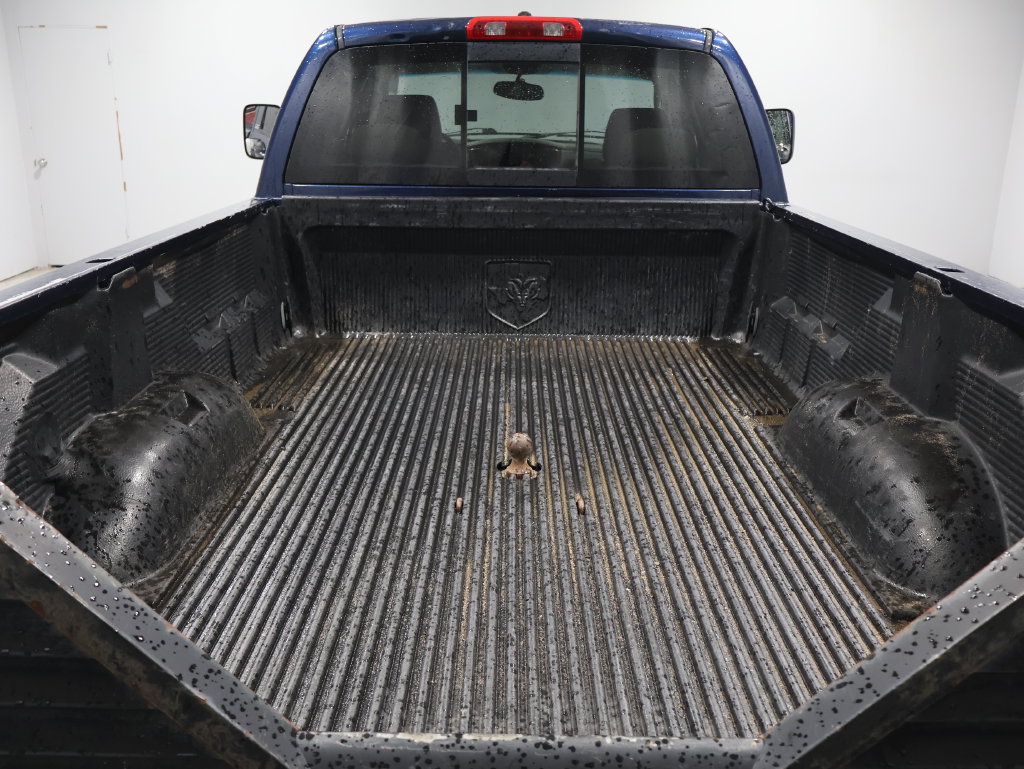 Used 2006 Dodge Ram 3500 Truck SLT RWD image 4