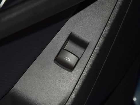 New 2026 Chevrolet Equinox LT image 41