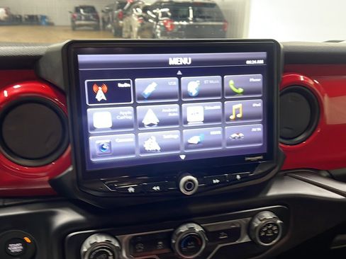 Used 2020 Jeep Gladiator Sport w/ Quick Order Package 24S AWD/4WD image 8