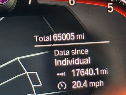 Used 2020 BMW 750i xDrive w/ Executive Package image 18